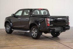 2025 Isuzu
D-MAX LS-U
