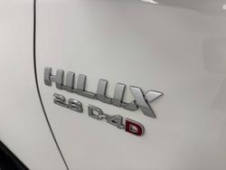 2021 Toyota Hilux SR GUN126R 4X4 Dual Range Glacier White