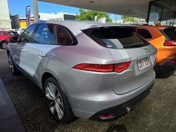 2016 Jaguar
F-PACE 30d R-Sport