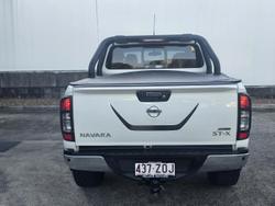 2017 Nissan
                Navara ST-X N-SPORT Black Edition