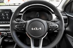 2025 Kia
                Stonic S