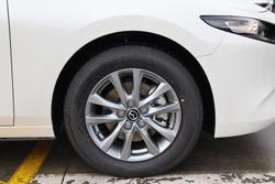 2025 Mazda 3 G20 Pure