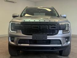 2023 Ford
Everest Ambiente