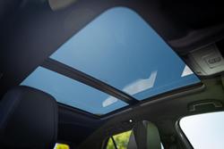 2025 Volkswagen T-Roc 140TSI R-Line