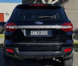 2019 Ford
Everest Ambiente