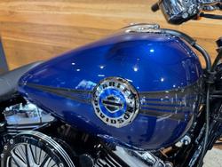 2015 Harley-davidson FXSB SOFTAIL BREAKOUT Superior Blue