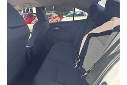 2022 Toyota
Corolla Ascent Sport Hybrid