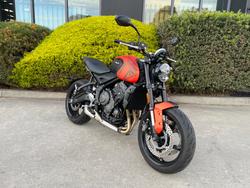 2022 Triumph TRIDENT 660 Orange