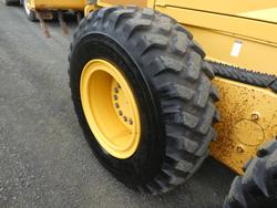 2017 John Deere 770Gp YELLOW