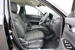 2025 Mazda
CX-5 G25 Maxx Sport