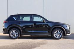 2025 Mazda
CX-5 G25 Maxx Sport