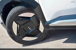 2025 Kia EV5 Earth OVc MY25 AWD Snow White Pearl