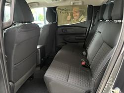 2024 Mitsubishi
Triton GLX-R
