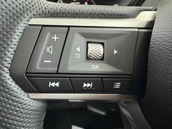 2024 Mitsubishi
Triton GLX-R