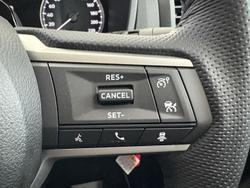 2024 Mitsubishi
Triton GLX-R