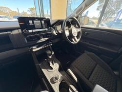 2024 Mitsubishi
Triton GLX+