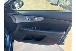 2021 Kia
                Cerato S