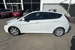 2019 Hyundai
Accent Sport