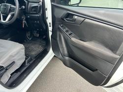 2023 Isuzu
D-MAX SX