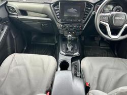 2023 Isuzu
D-MAX SX