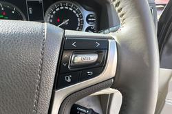 2020 Toyota
Landcruiser VX