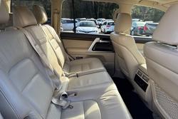 2020 Toyota
Landcruiser VX