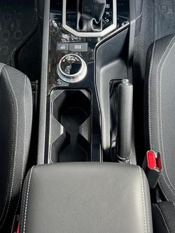 2023 Mitsubishi
Triton GLS