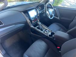 2023 Mitsubishi
Pajero Sport GLS