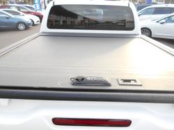 2022 Toyota
Hilux SR