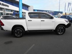 2022 Toyota
Hilux SR