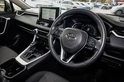 2024 Toyota
RAV4 GXL
