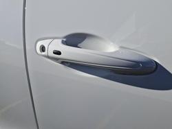 2025 Toyota
Hilux SR 48V