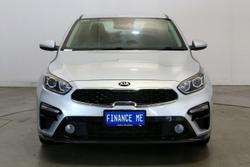 2020 Kia
Cerato Sport