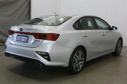 2020 Kia
Cerato Sport