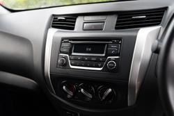 2020 Nissan Navara RX D23 Series 4 4X4 Dual Range Polar White