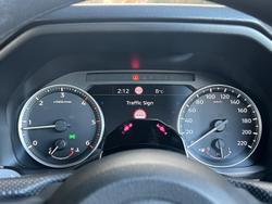 2024 Mitsubishi
Triton GLX