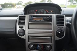 2005 Nissan
X-TRAIL ST