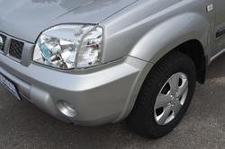 2005 Nissan
X-TRAIL ST