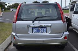 2005 Nissan
X-TRAIL ST