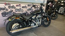 2025 Harley-davidson FXBB STREET BOB (117) Vivid Black
