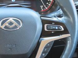 2022 LDV
D90 Executive