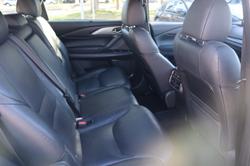 2017 Mazda
CX-9 Azami