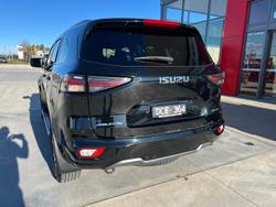 2024 Isuzu MU-X LS-T MY24 4x2 Basalt Black