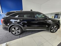 2021 Kia
Sorento Sport+