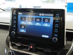 2022 Toyota
Corolla Ascent Sport Hybrid