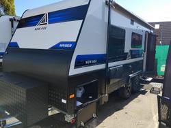 New AGE Caravans Manta RAY MR18ER Couples VAN MY25 Full Composite