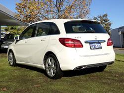 2015 Mercedes-Benz B-Class B200 W246 Cirrus White