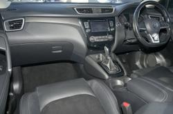 2019 Nissan
QASHQAI ST-L