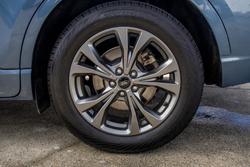 2022 Ford
Escape ST-Line