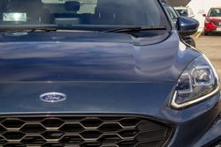 2022 Ford
Escape ST-Line